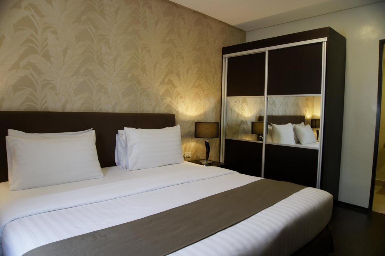 Gt Hotel Iloilo Eksteriør billede