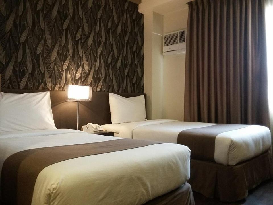 Gt Hotel Iloilo Eksteriør billede