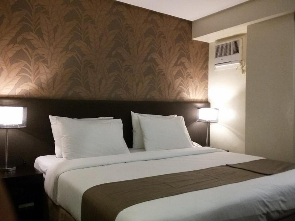 Gt Hotel Iloilo Eksteriør billede