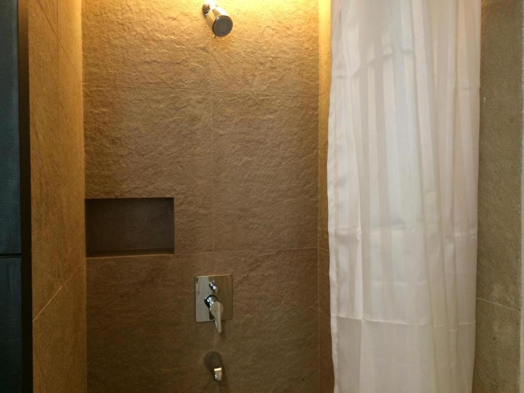 Gt Hotel Iloilo Eksteriør billede